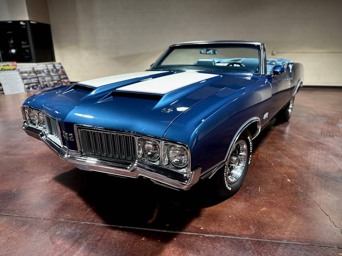 Oldsmobile-442-4-spd-conv-1970-6