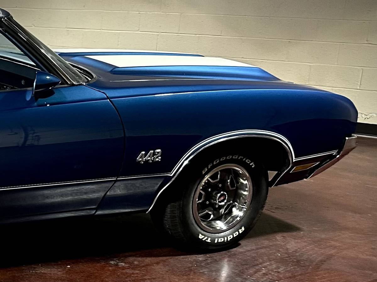 Oldsmobile-442-4-spd-conv-1970-7