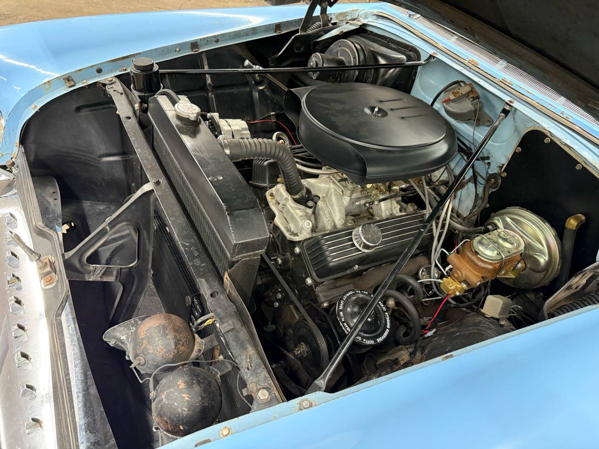 Oldsmobile-88-1955-blue-11