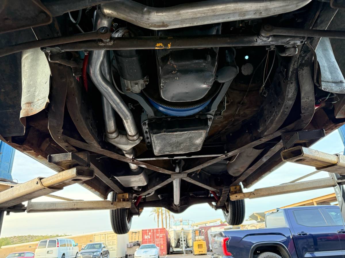 Oldsmobile-88-1955-blue-5