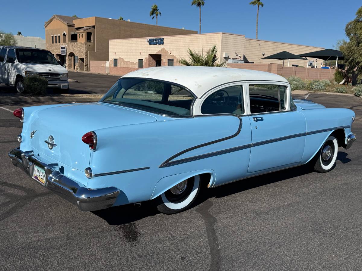 Oldsmobile-88-1955-blue-7