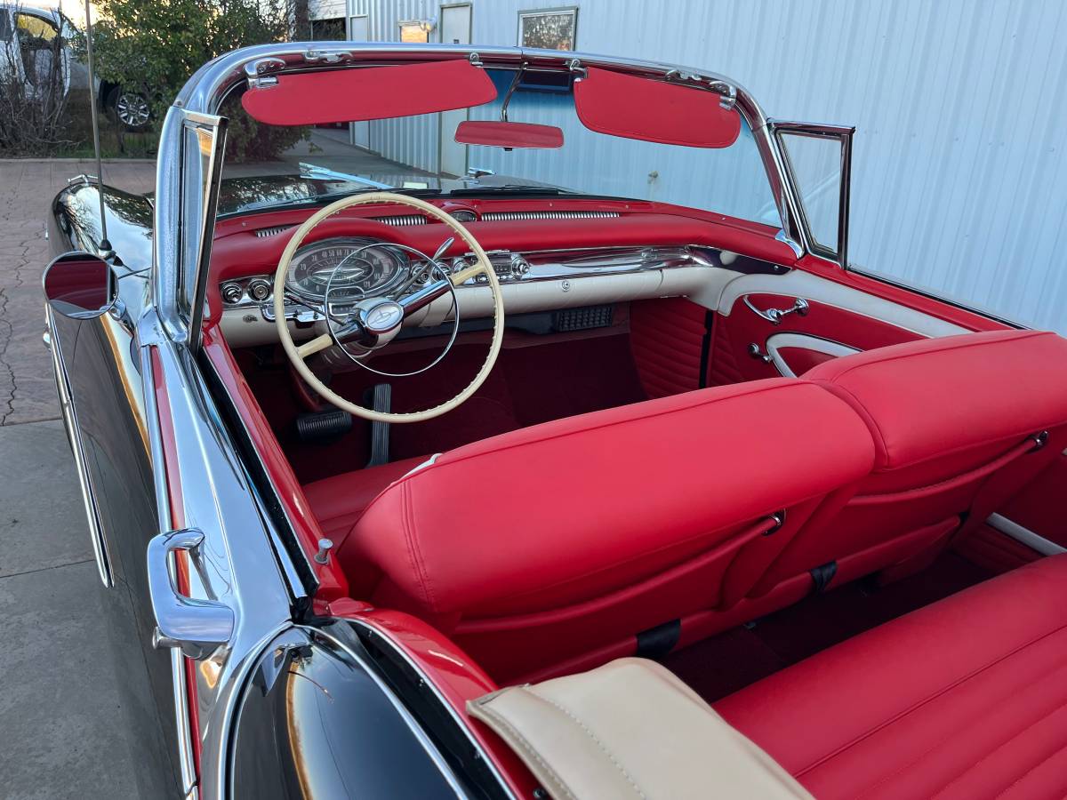 Oldsmobile-88-1957-6