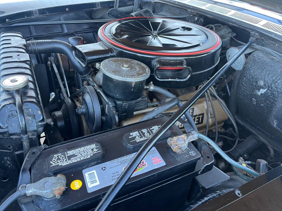 Oldsmobile-88-1957-7