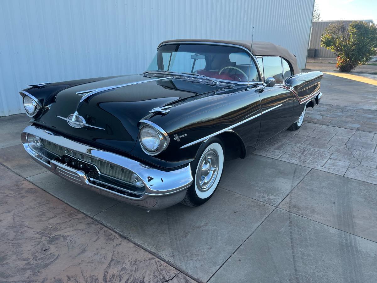 Oldsmobile-88-1957-9