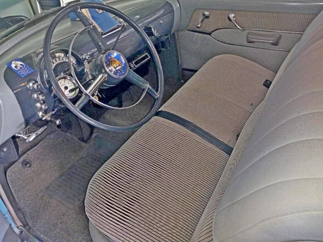 Oldsmobile-88-deluxe-coupe-1950-blue-2