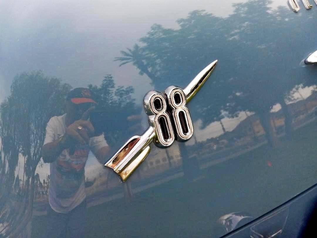 Oldsmobile-88-deluxe-coupe-1950-blue-23