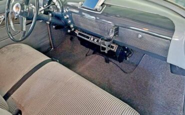 Oldsmobile-88-delxe-club-coupe-1950-blue-12