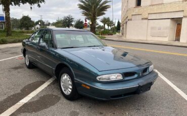 Oldsmobile-88-ls-1996-green