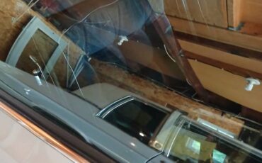 Oldsmobile-98-1976-6