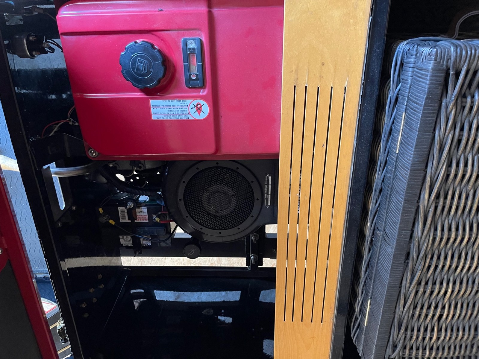 Oldsmobile-Curved-Dash-1901-24