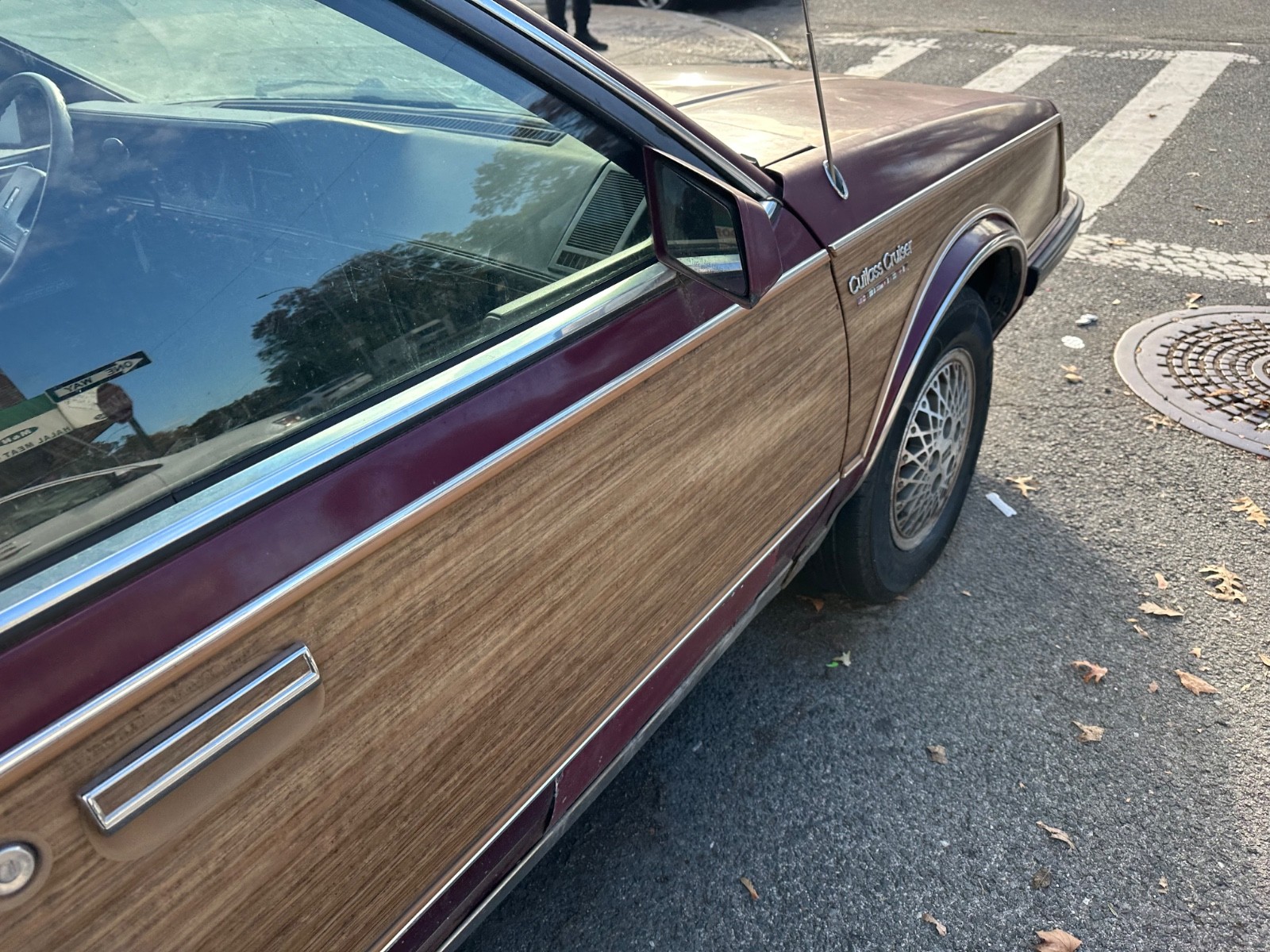 Oldsmobile-Custom-Cruiser-1989-Wagon-11