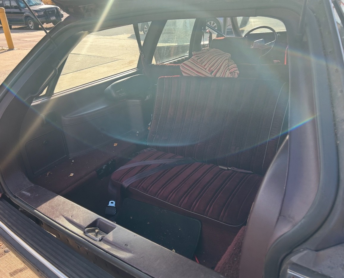 Oldsmobile-Custom-Cruiser-1989-Wagon-16