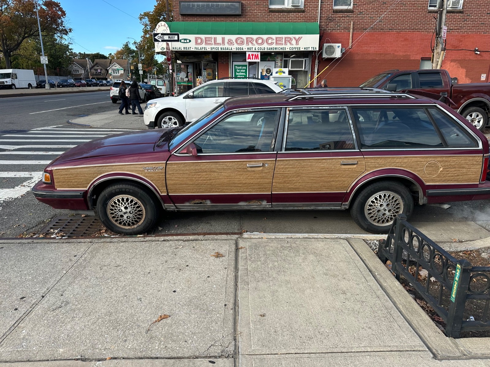 Oldsmobile-Custom-Cruiser-1989-Wagon-2
