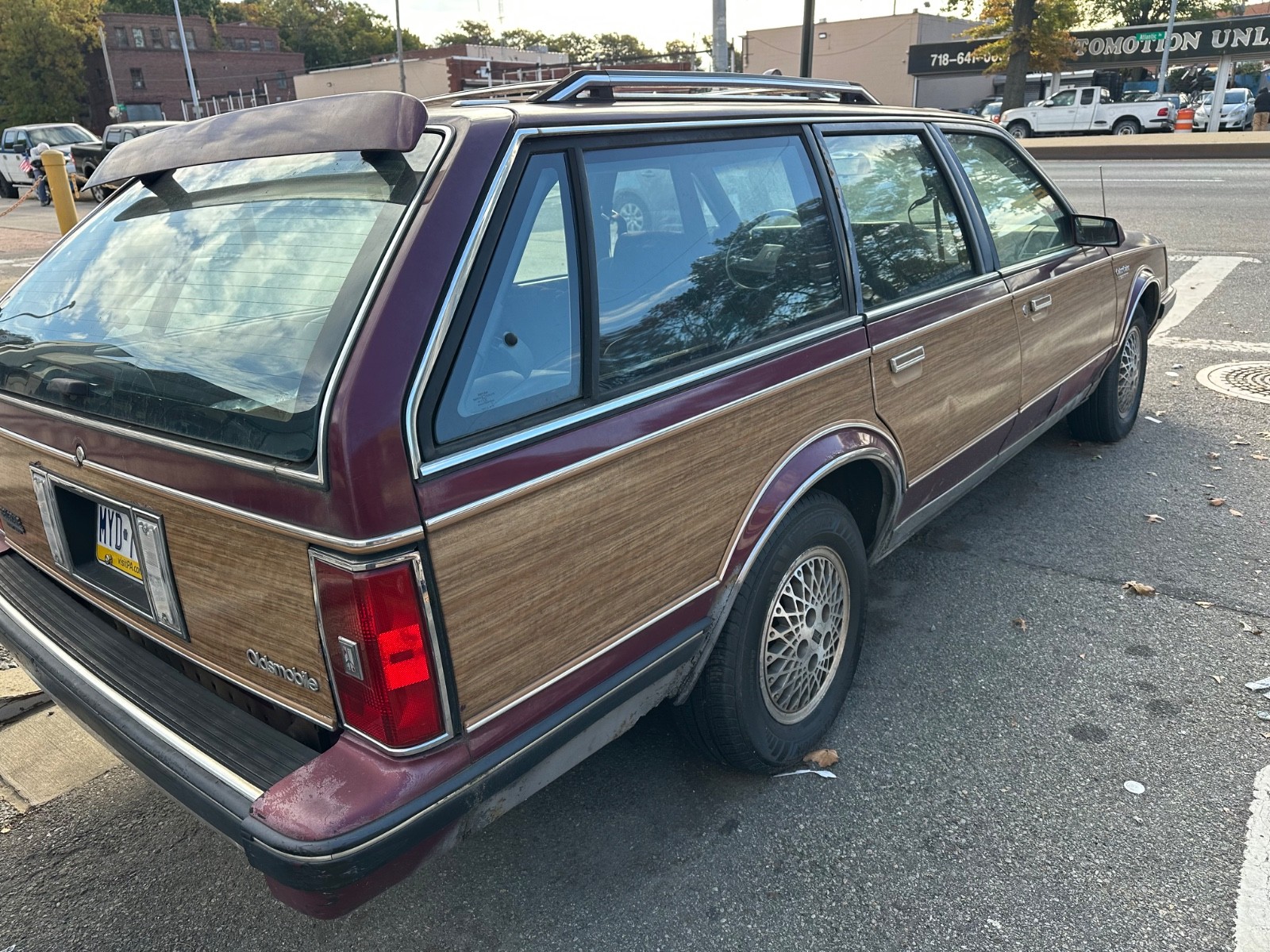 Oldsmobile-Custom-Cruiser-1989-Wagon-4
