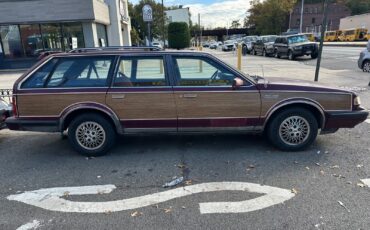 Oldsmobile-Custom-Cruiser-1989-Wagon-5
