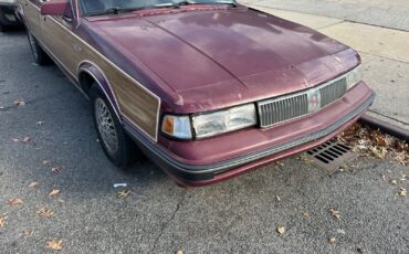 Oldsmobile-Custom-Cruiser-1989-Wagon-7