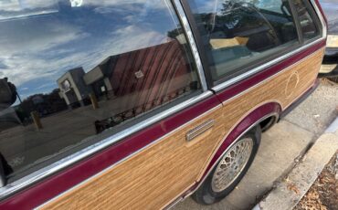 Oldsmobile-Custom-Cruiser-1989-Wagon-9