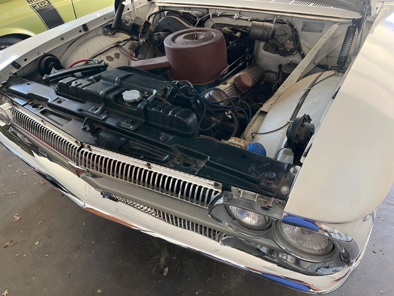 Oldsmobile-Cutlass-1962-Convertible-10