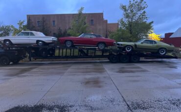 Oldsmobile-Cutlass-1962-Convertible-2