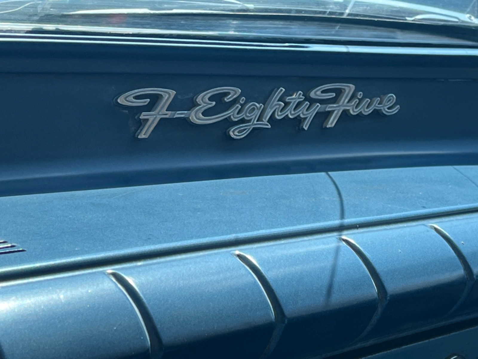 Oldsmobile-Cutlass-1962-Convertible-4