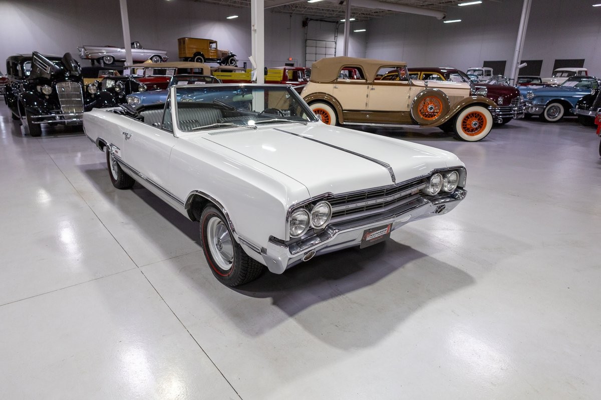 Oldsmobile-Cutlass-1965-Convertible-22