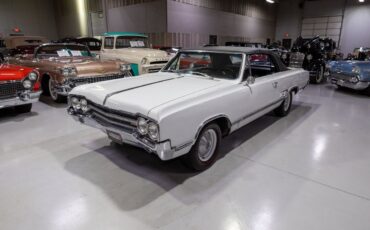 Oldsmobile-Cutlass-1965-Convertible-28