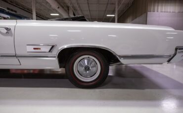 Oldsmobile-Cutlass-1965-Convertible-38