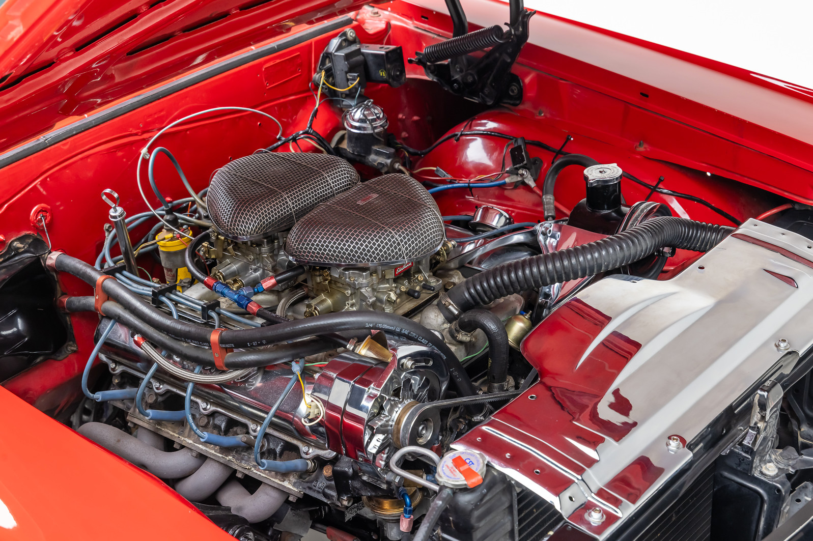 Oldsmobile-Cutlass-1966-Sedan-16