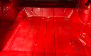 Oldsmobile-Cutlass-1966-Sedan-34