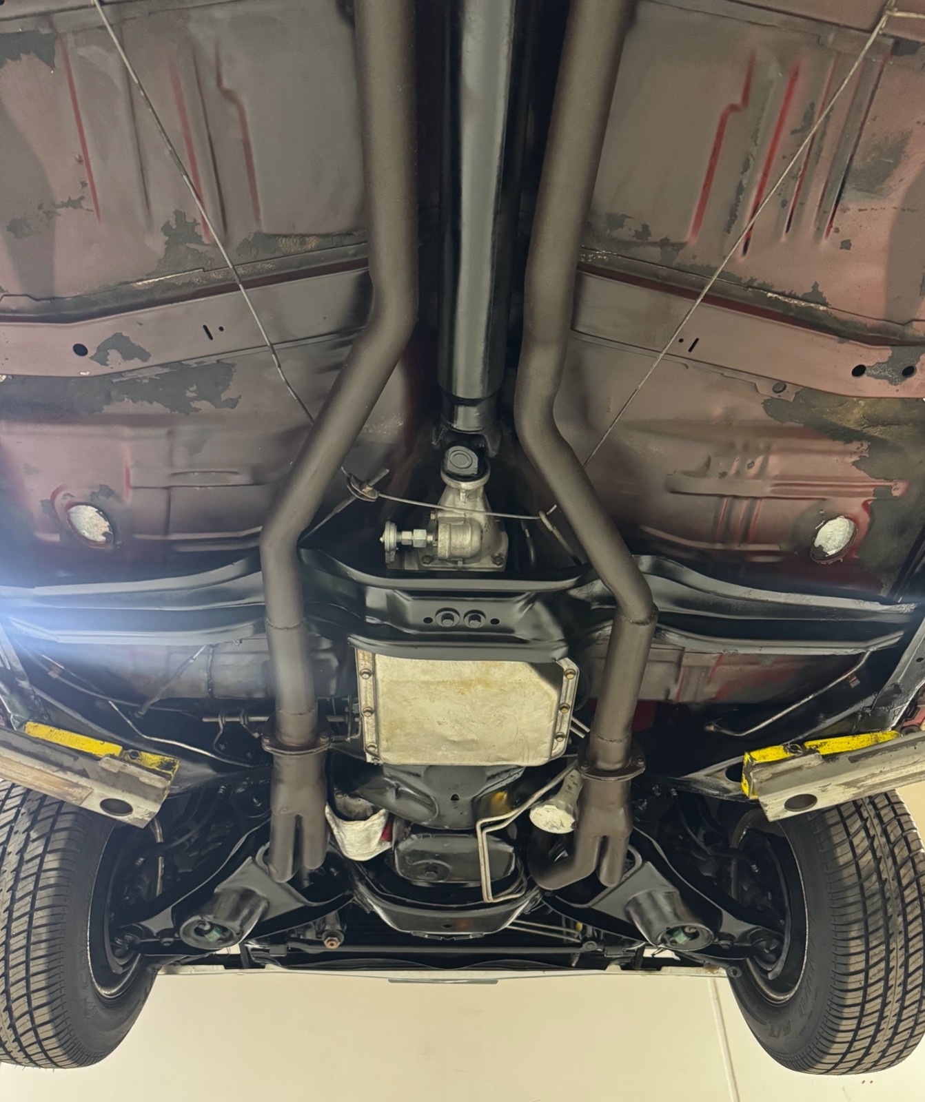 Oldsmobile-Cutlass-1966-Sedan-36