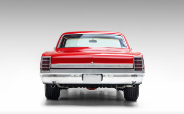 Oldsmobile-Cutlass-1966-Sedan-7