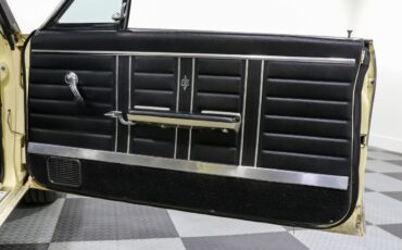 Oldsmobile-Cutlass-1967-Convertible-19