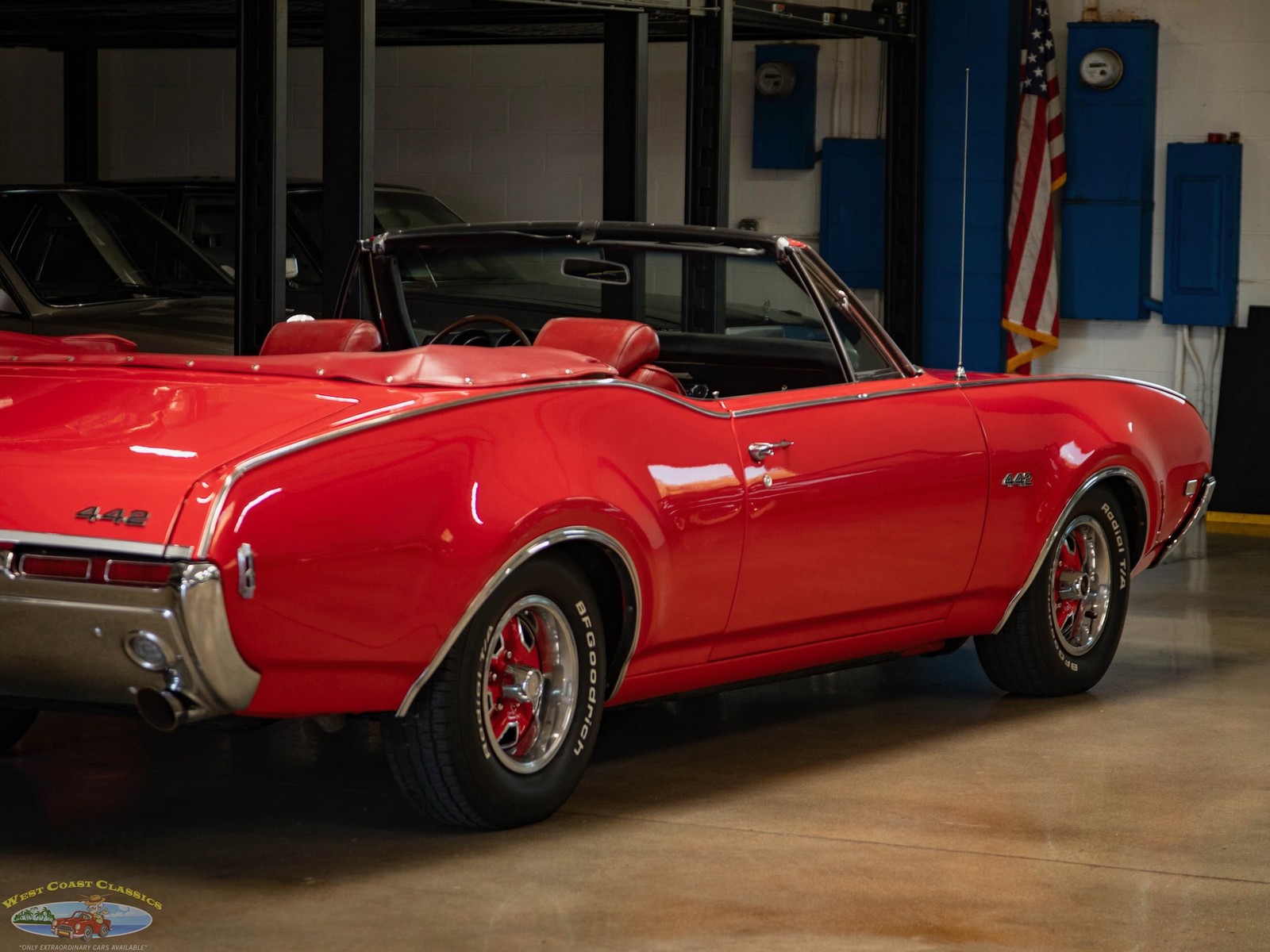 Oldsmobile-Cutlass-1968-2-Door-Convertible-26