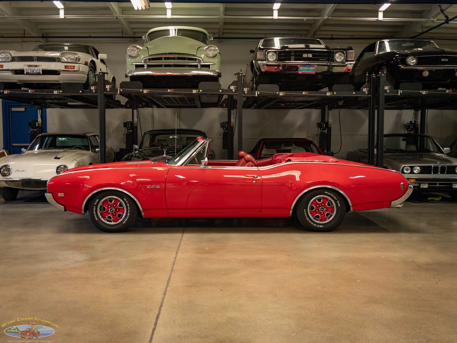 Oldsmobile-Cutlass-1968-2-Door-Convertible-6