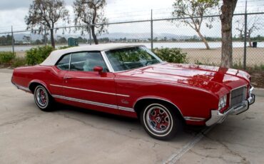 Oldsmobile-Cutlass-1971-Classic-Car-1