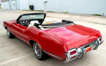 Oldsmobile-Cutlass-1971-Classic-Car-10