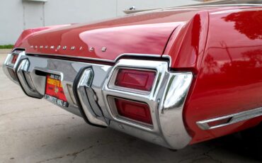 Oldsmobile-Cutlass-1971-Classic-Car-13