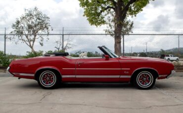 Oldsmobile-Cutlass-1971-Classic-Car-17