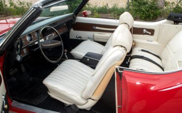 Oldsmobile-Cutlass-1971-Classic-Car-20