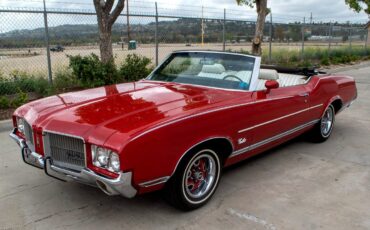 Oldsmobile-Cutlass-1971-Classic-Car-6