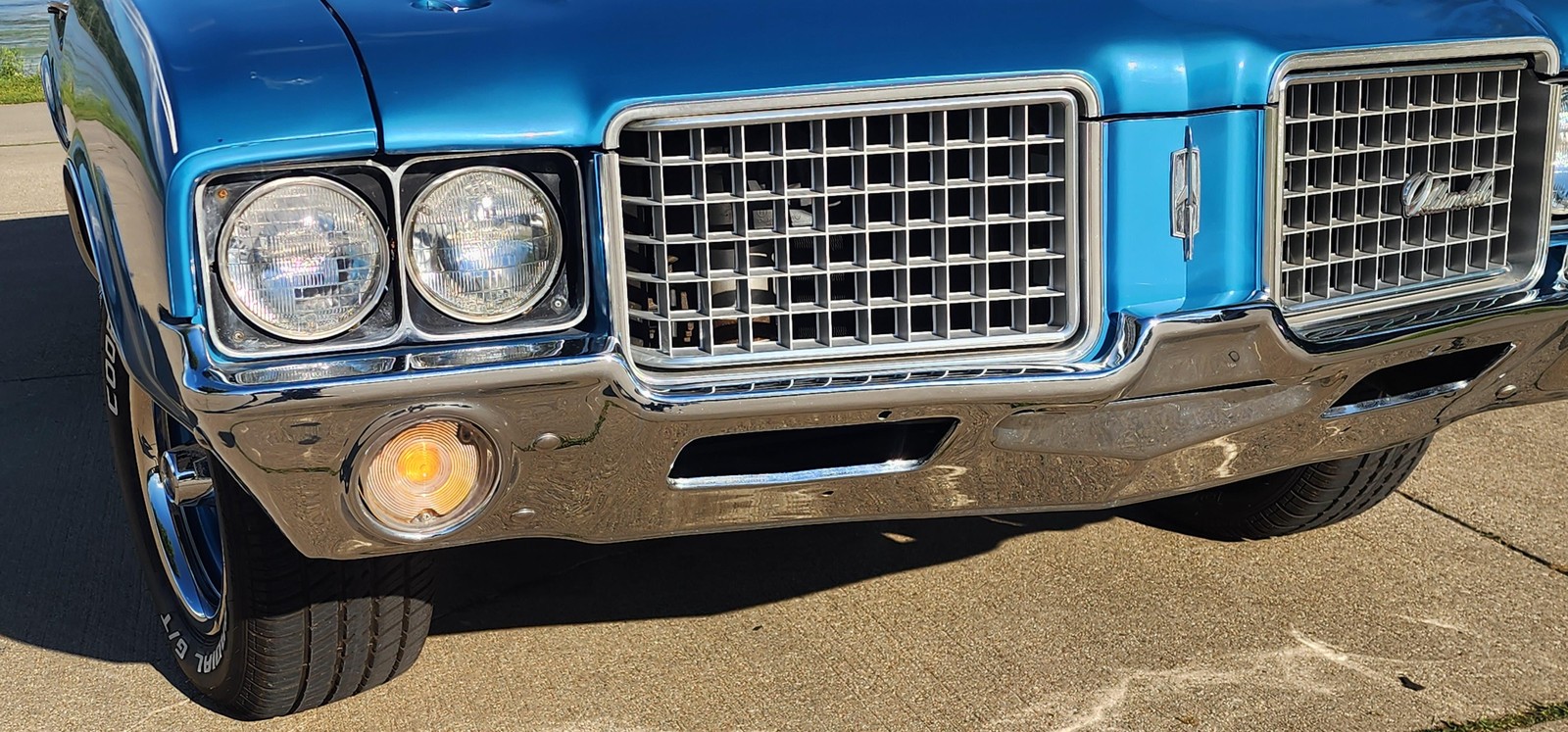 Oldsmobile-Cutlass-1972-2-dr-11