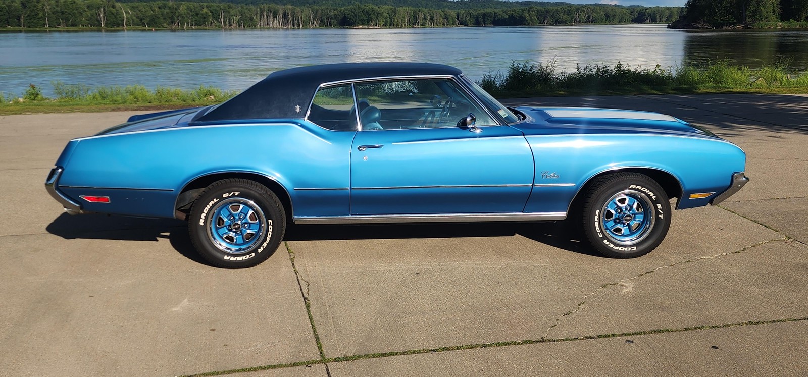 Oldsmobile-Cutlass-1972-2-dr-16
