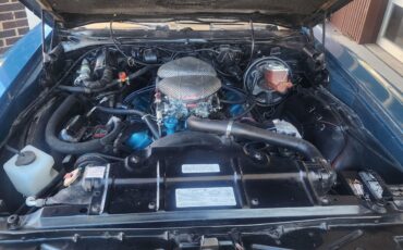 Oldsmobile-Cutlass-1972-2-dr-33