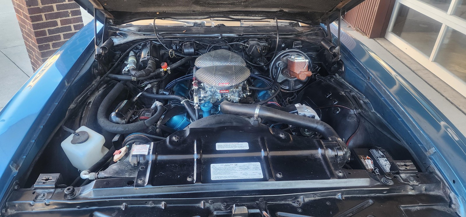 Oldsmobile-Cutlass-1972-2-dr-33