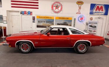 Oldsmobile-Cutlass-1973-2-Door-3