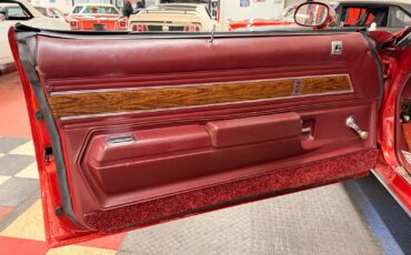 Oldsmobile-Cutlass-1973-2-Door-37