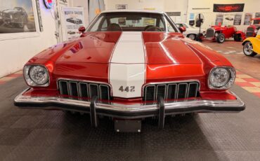 Oldsmobile-Cutlass-1973-2-Door-6