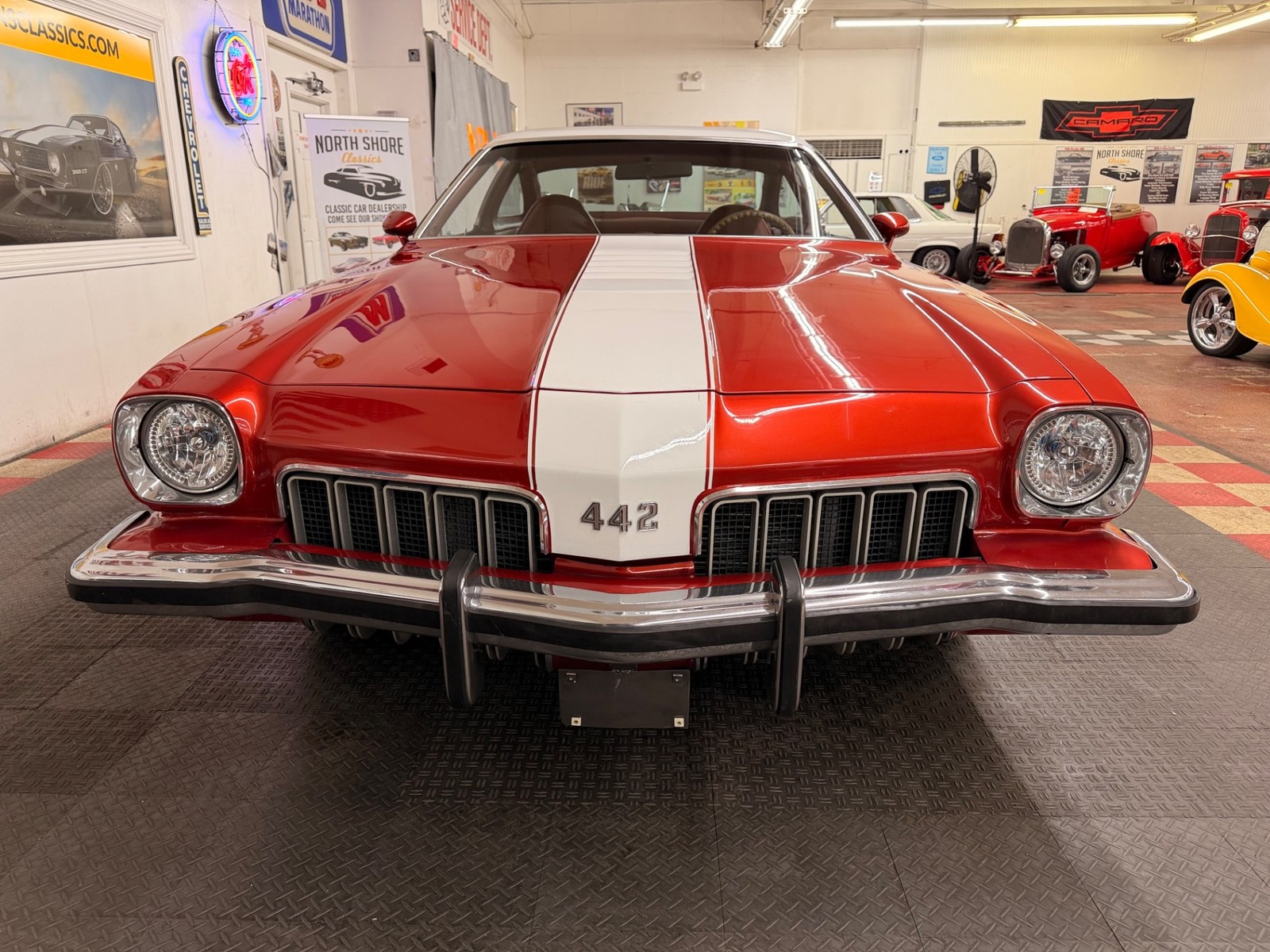 Oldsmobile-Cutlass-1973-2-Door-6