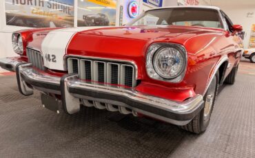 Oldsmobile-Cutlass-1973-2-Door-8