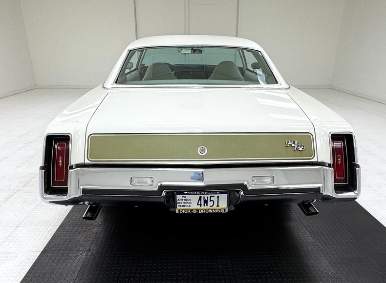Oldsmobile-Cutlass-1973-Cameo-White-White-11